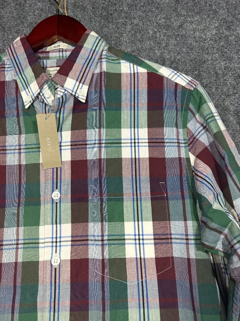 J Crew Shirt Mens Small Slim Fit Button Down Red Green Plaid Cotton Pocket NEW